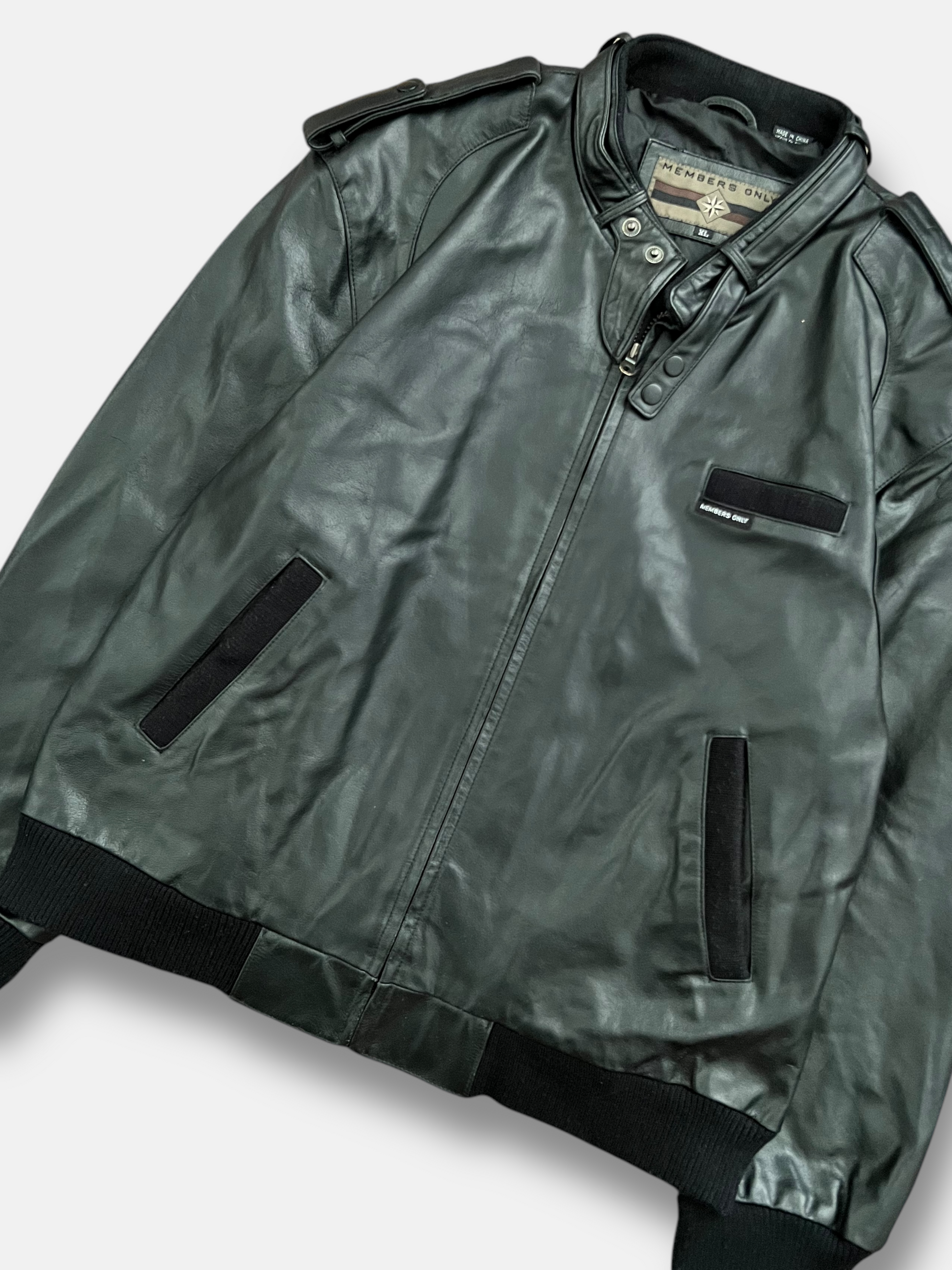 90s Members Only Bomber Leather Jacket (XL)