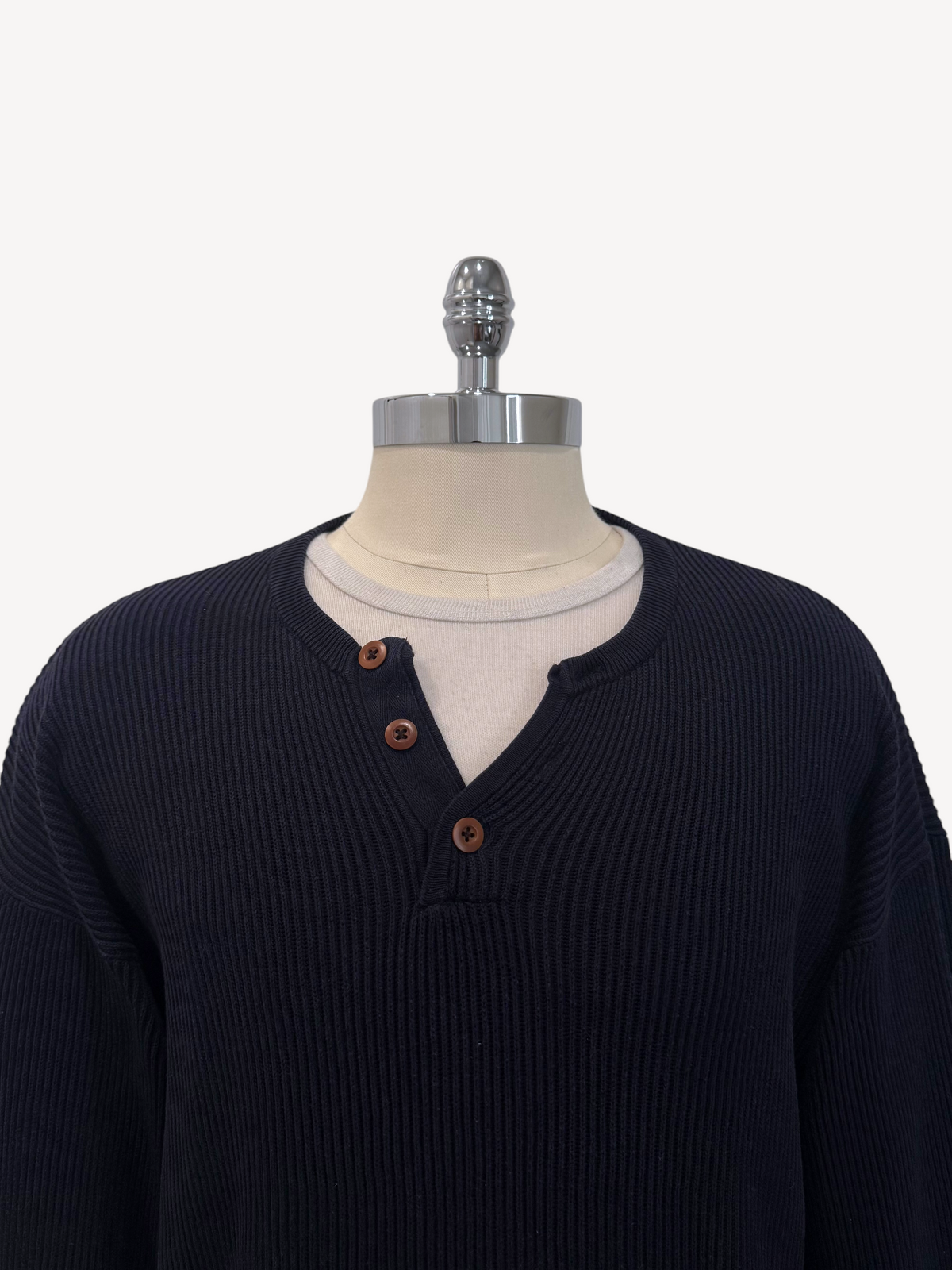 90s Banana Republic Henley Sweater (XL)