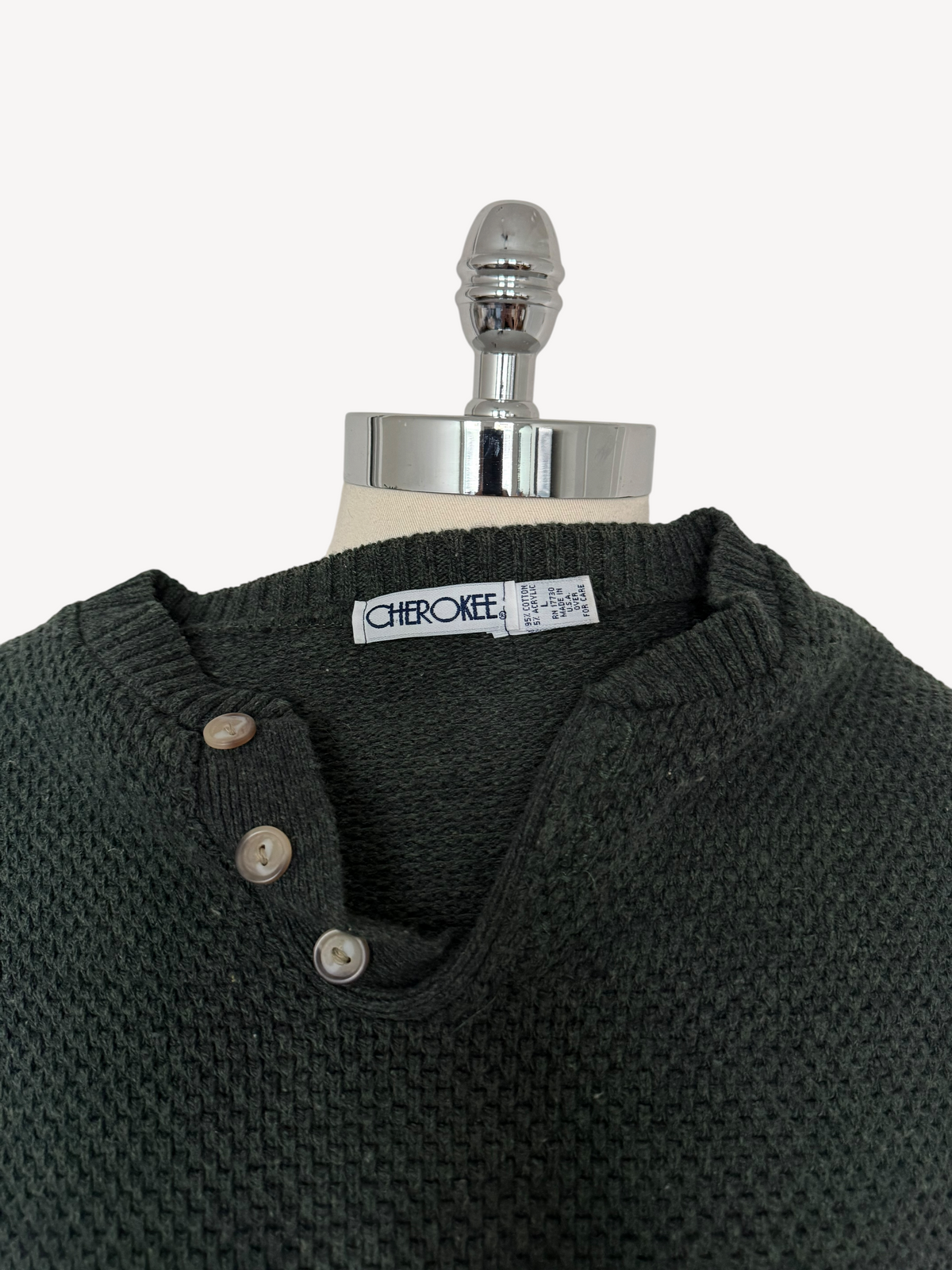 90s Cherokee Henley Sweater (L)