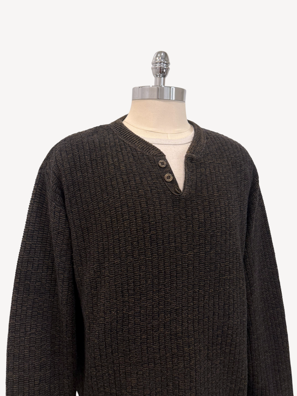 90s Bill Blass Henley Sweater (XL)
