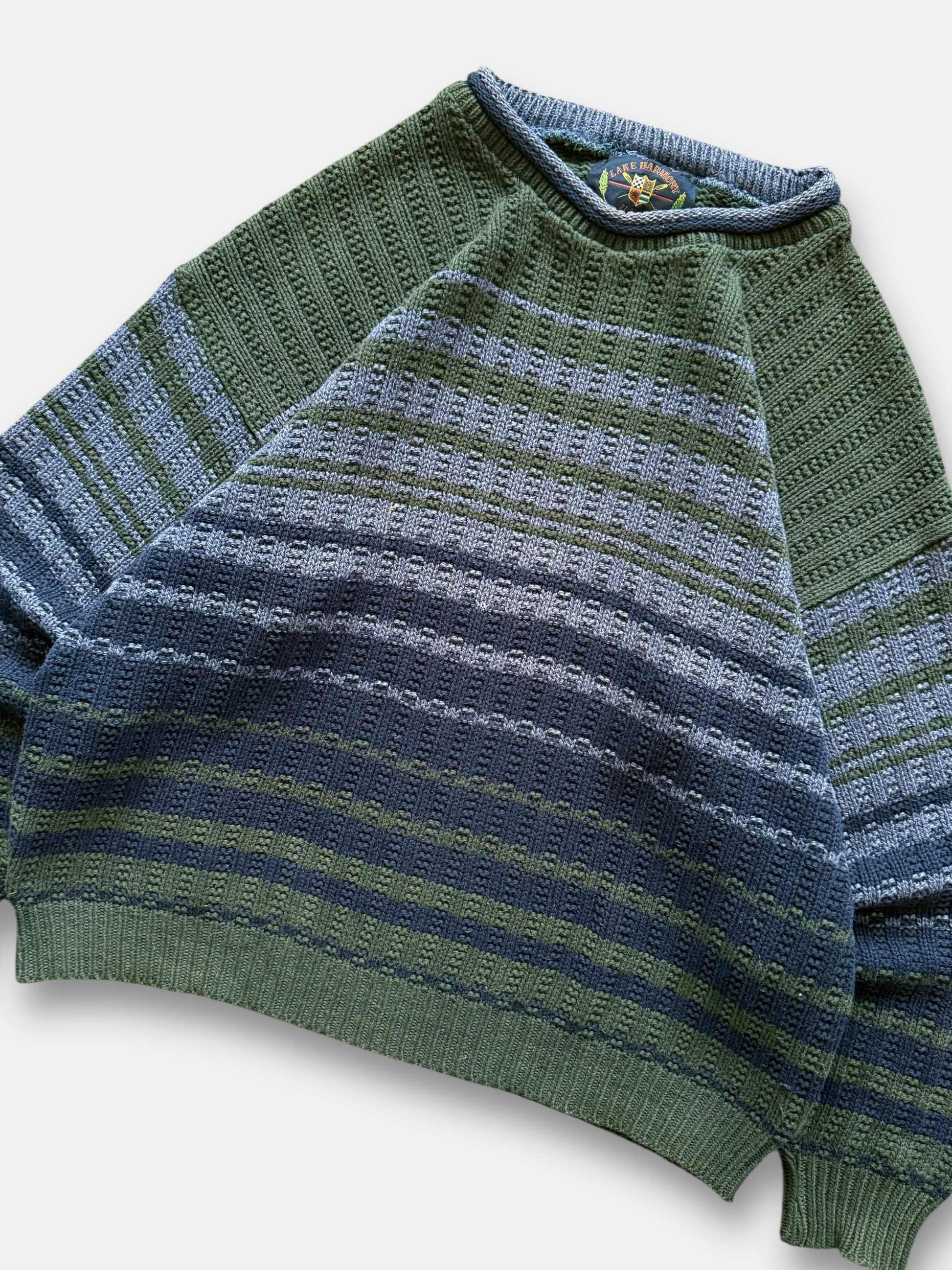 90s Lake Harmony USA Sweater (L)