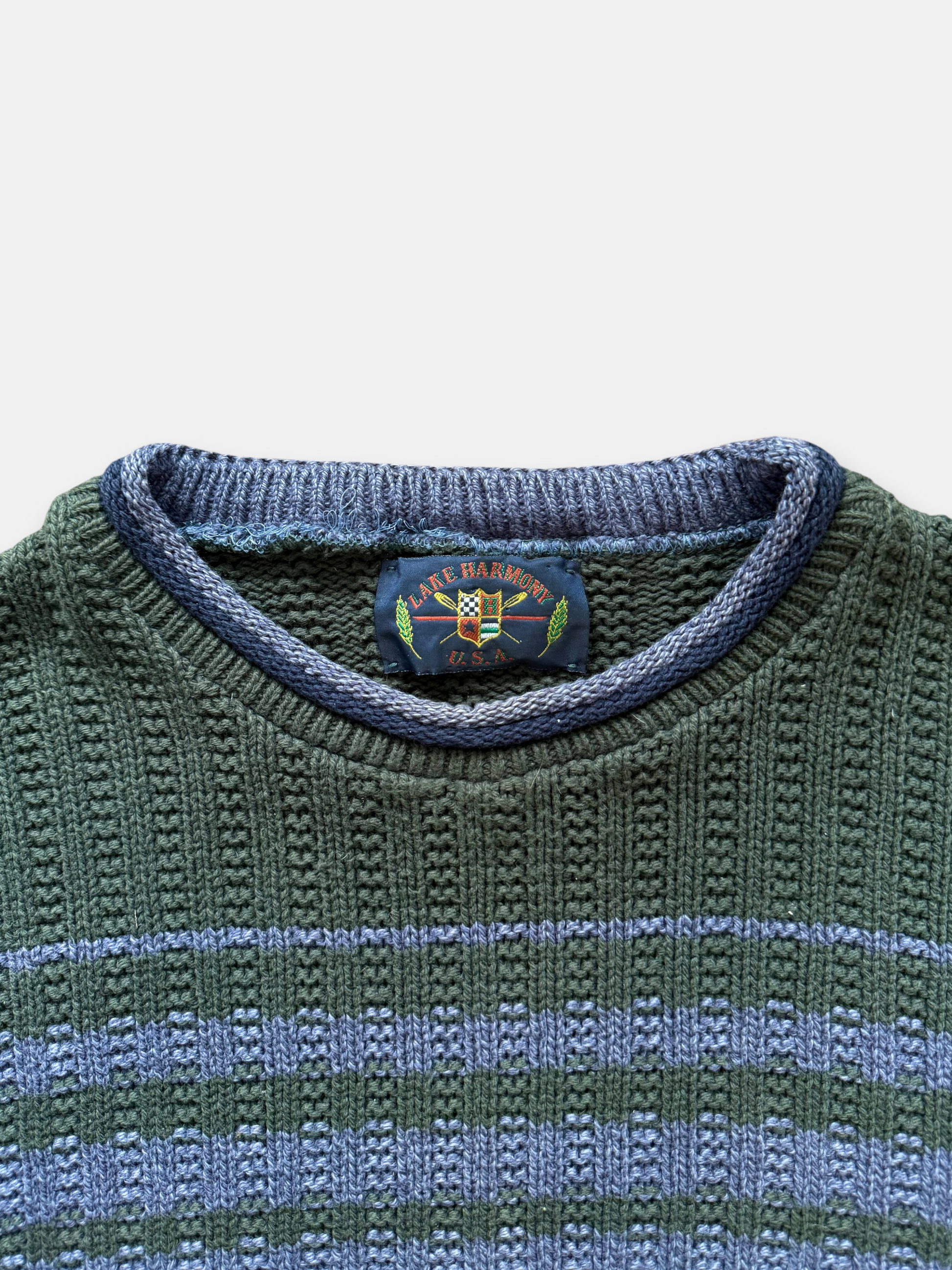 90s Lake Harmony USA Sweater (L)