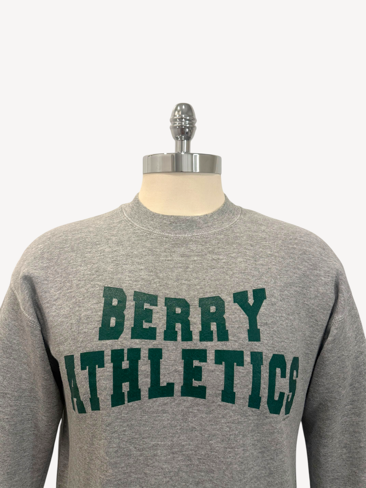 90s Berry Athletics Sweatshirt (S)