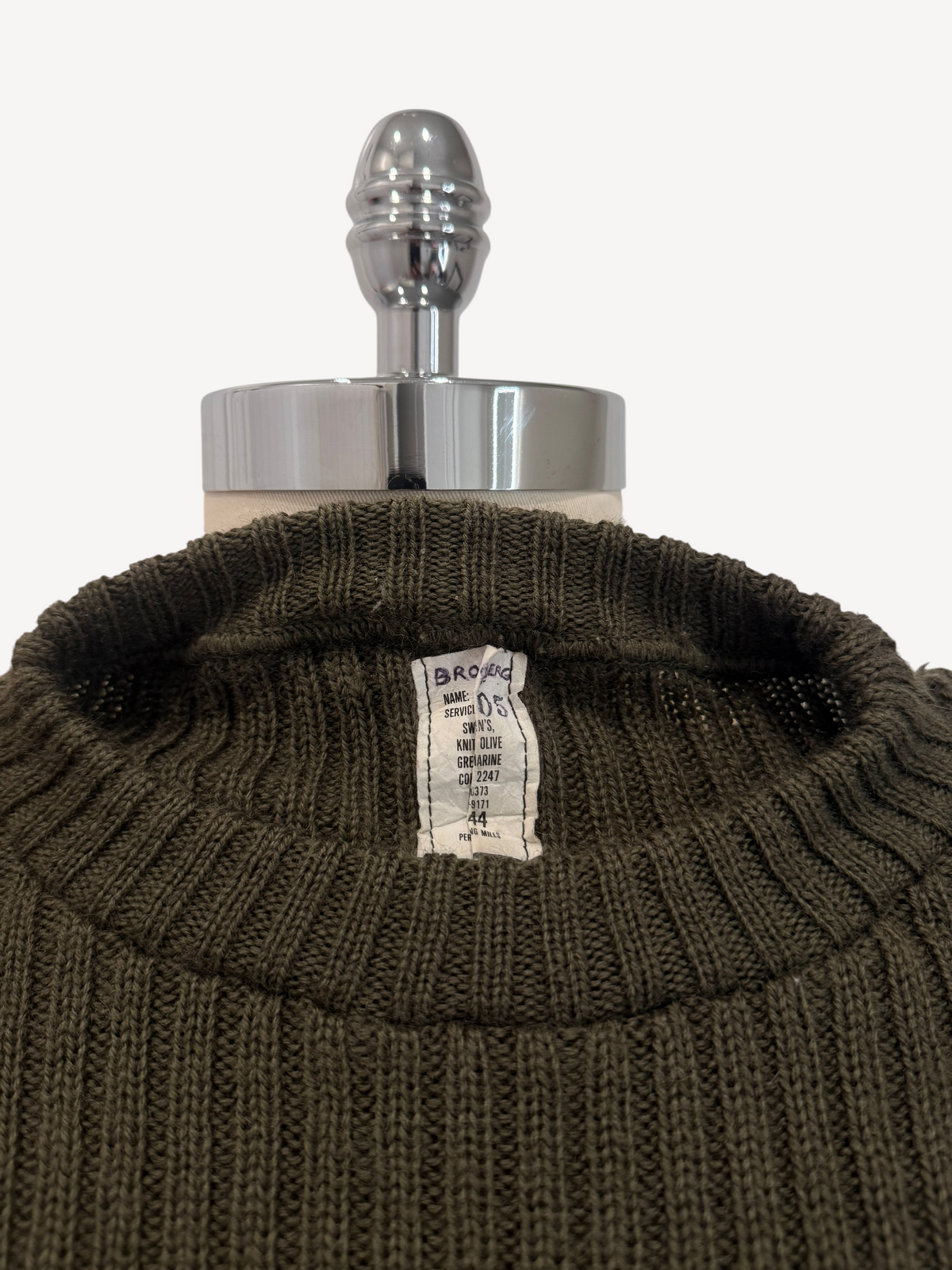 90s USMC Ribbed Wool Sweater (L)