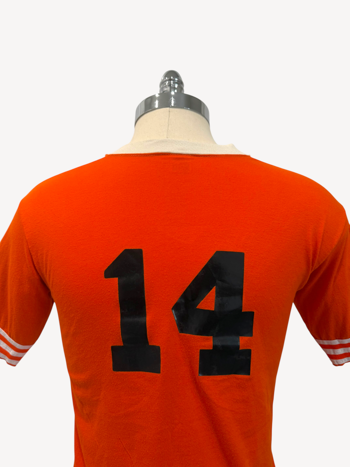 70s Sportswear V-Neck Jersey Tee (M)