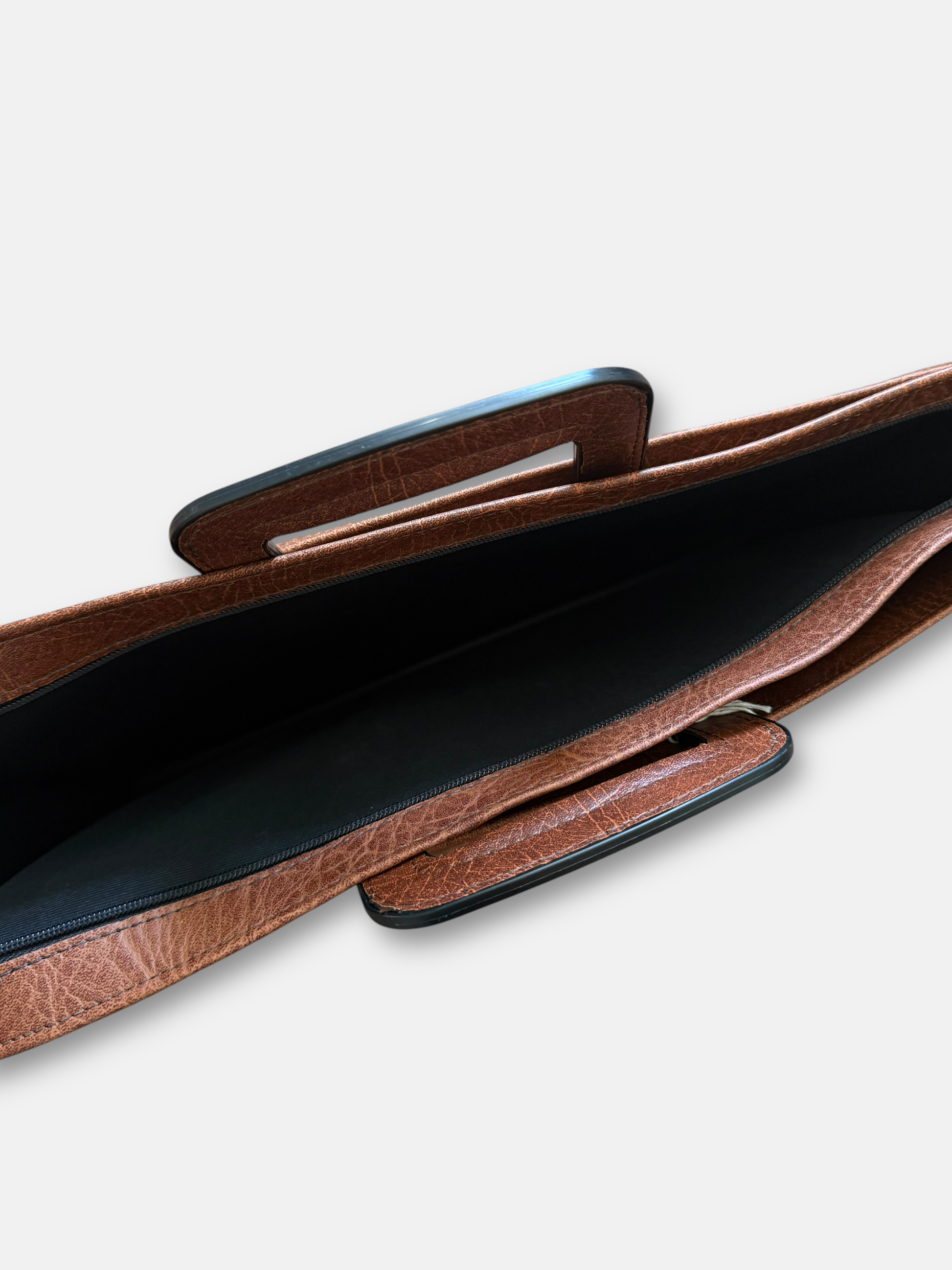 90s Leather Laptop Bag (16.5x11)