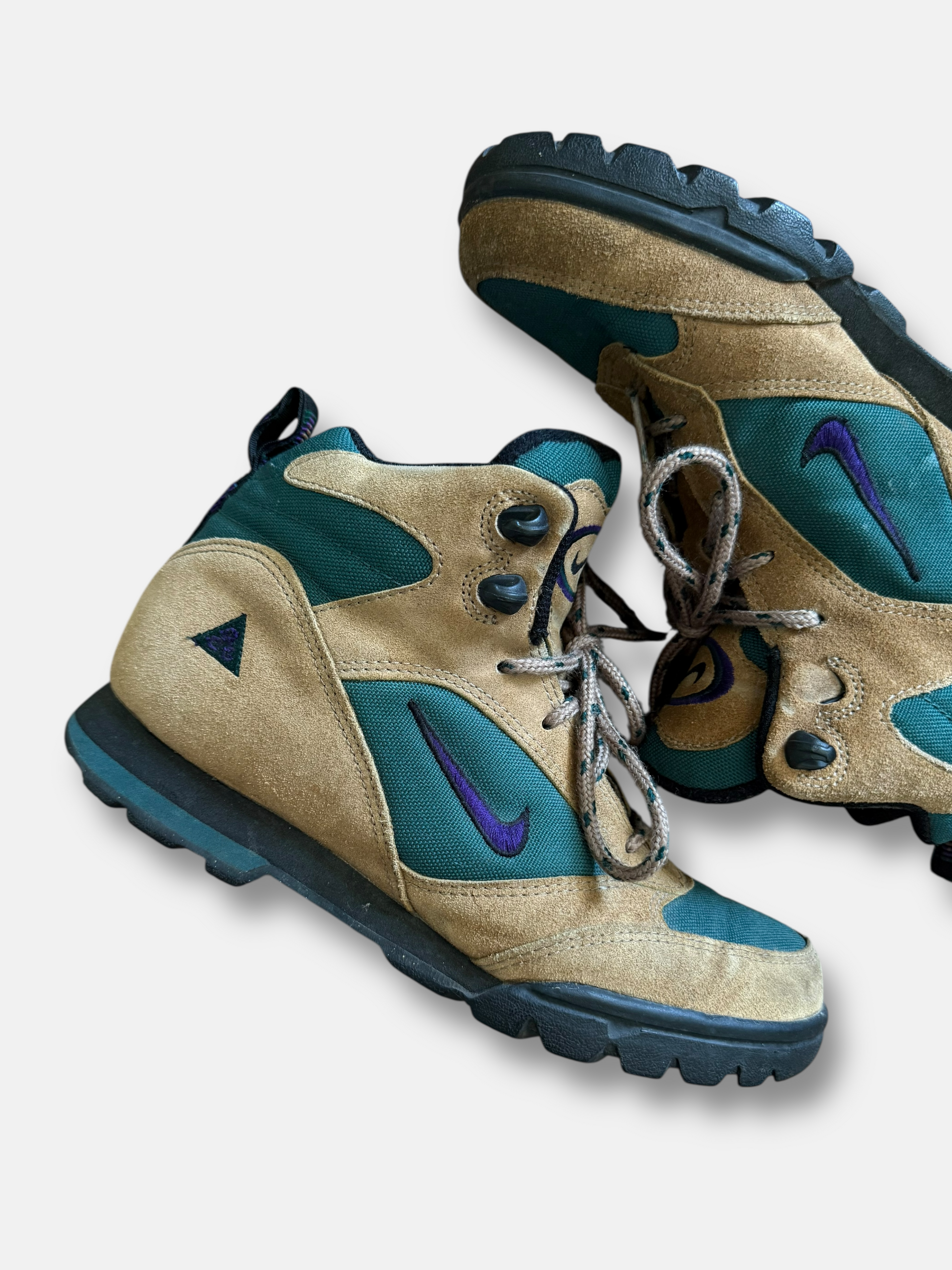 90s Nike ACG Air Caldera Hiking Boots (M8/W9)