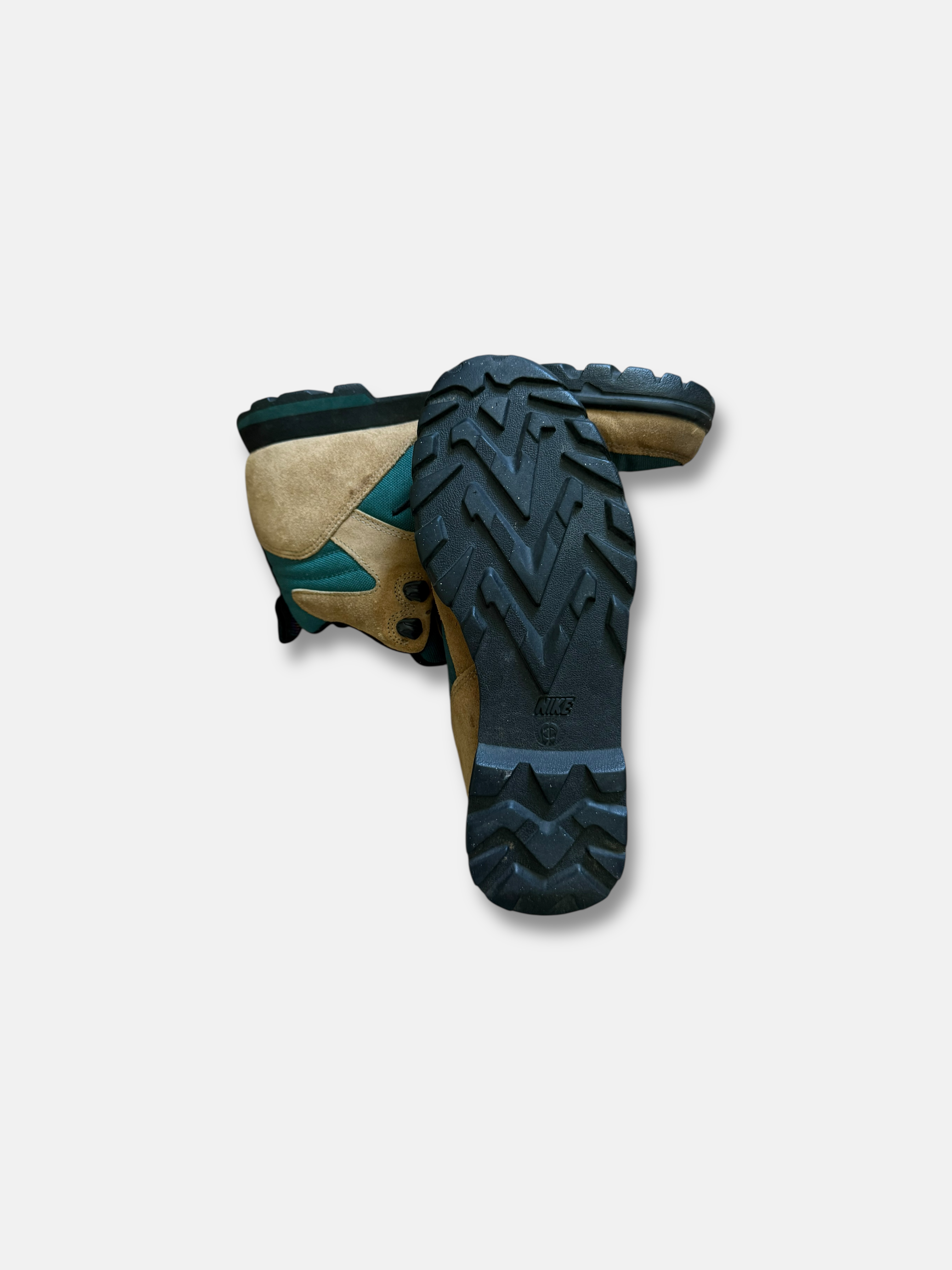 90s Nike ACG Air Caldera Hiking Boots (M8/W9)