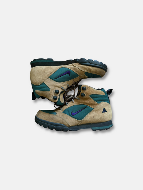 90s Nike ACG Air Caldera Hiking Boots (M8/W9)