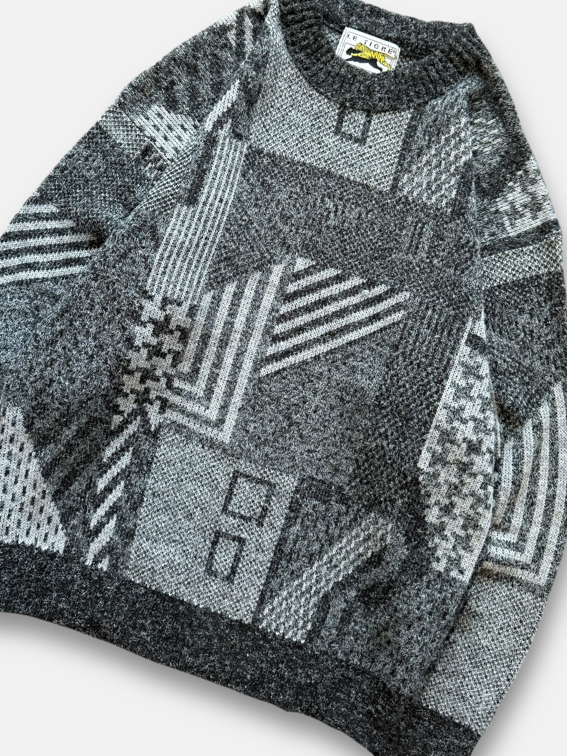 90s Le Tigre Knit Sweater (L)
