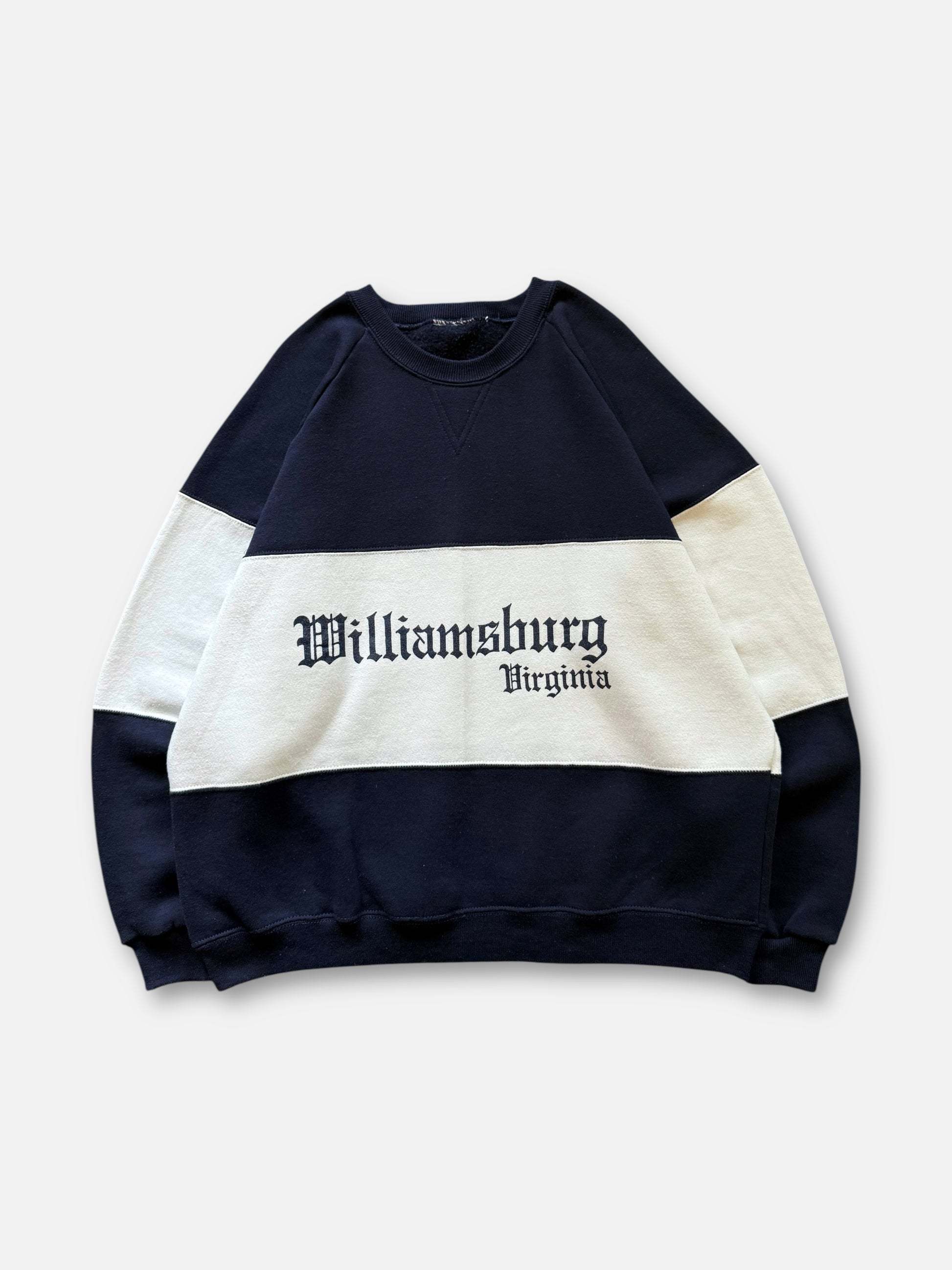 90s Williamsburg Virginia Sweatshirt (L)
