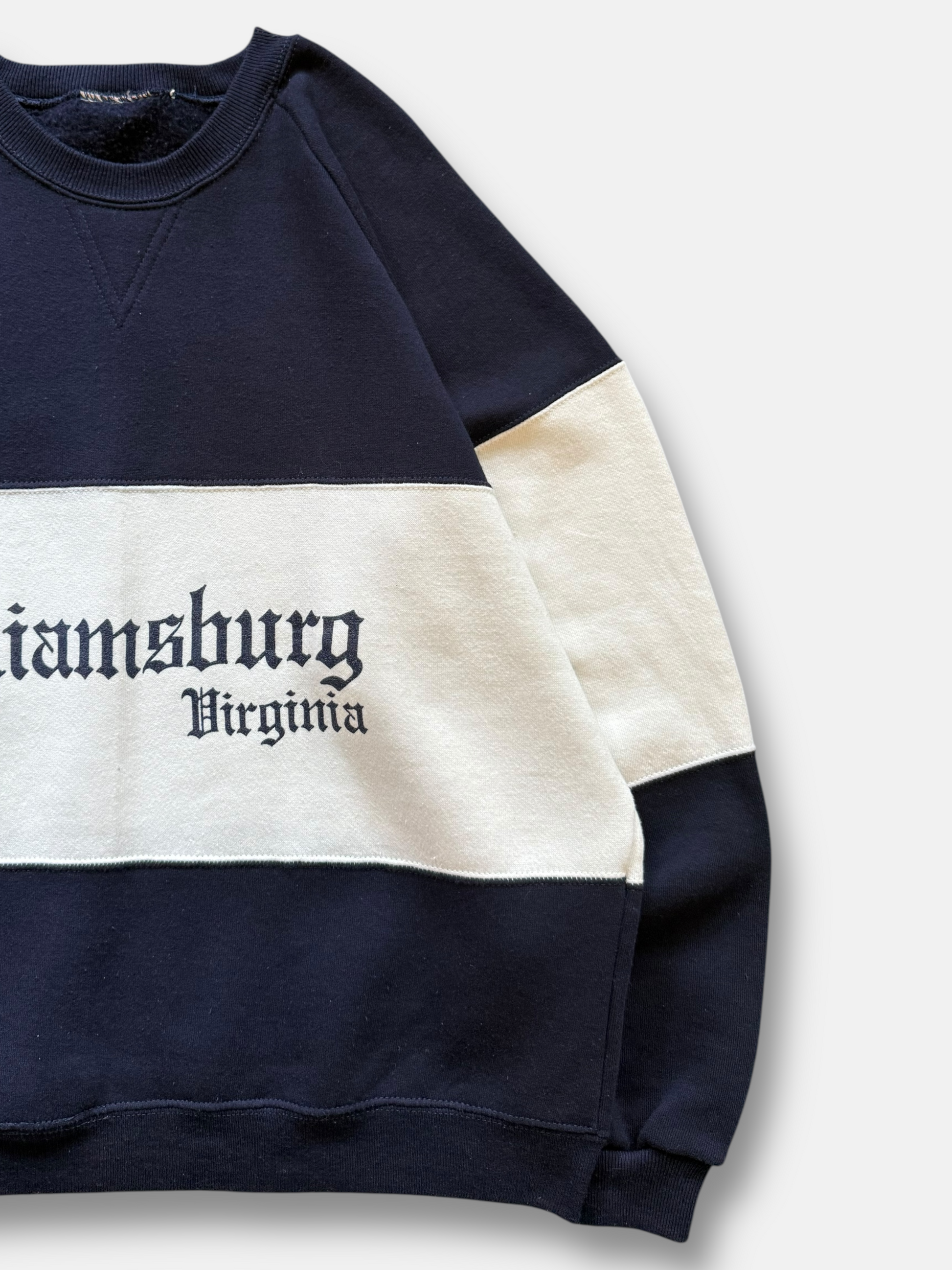 90s Williamsburg Virginia Sweatshirt (L)