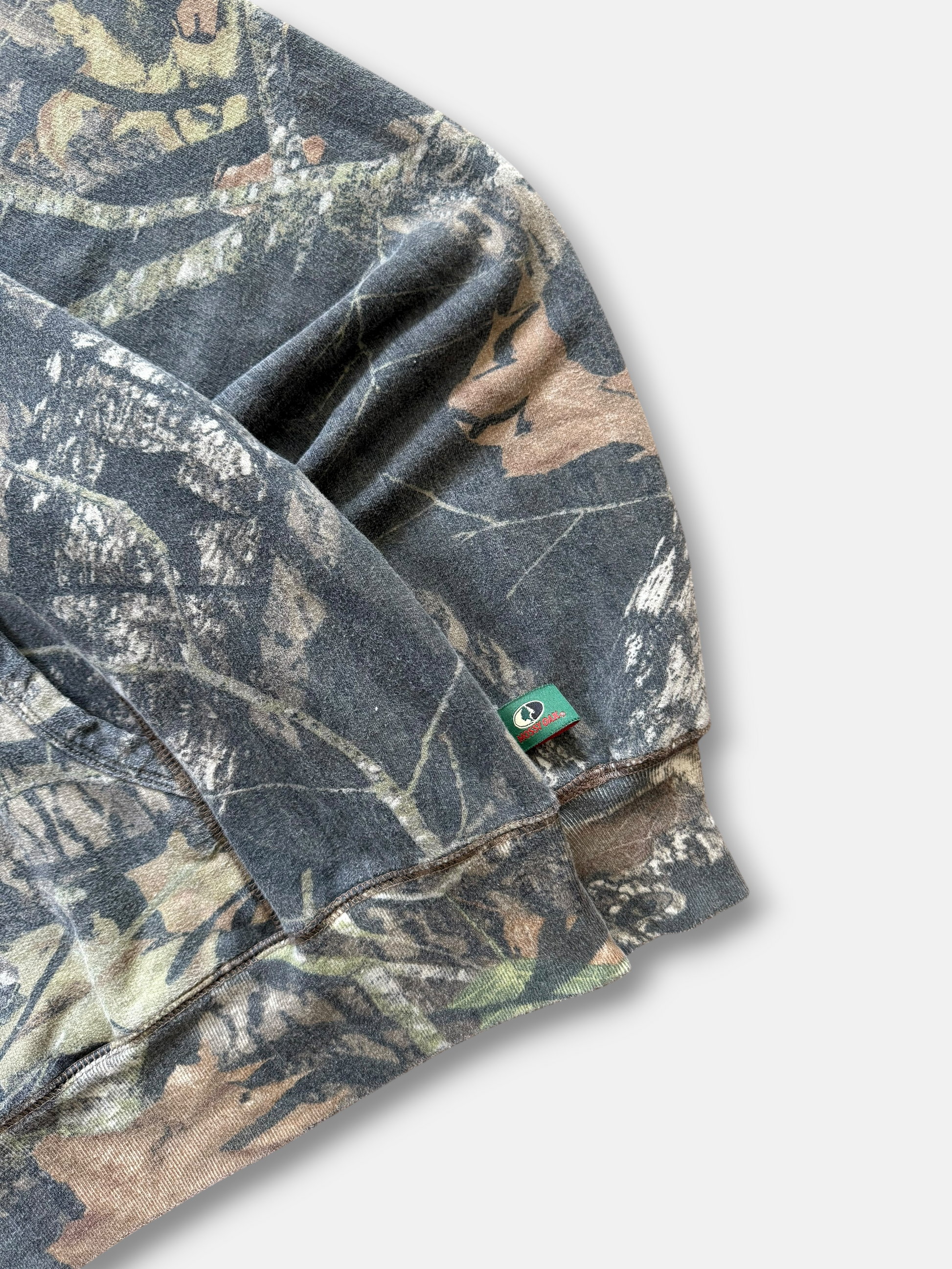 00s Mossy Oak Camo Hoodie (XL)