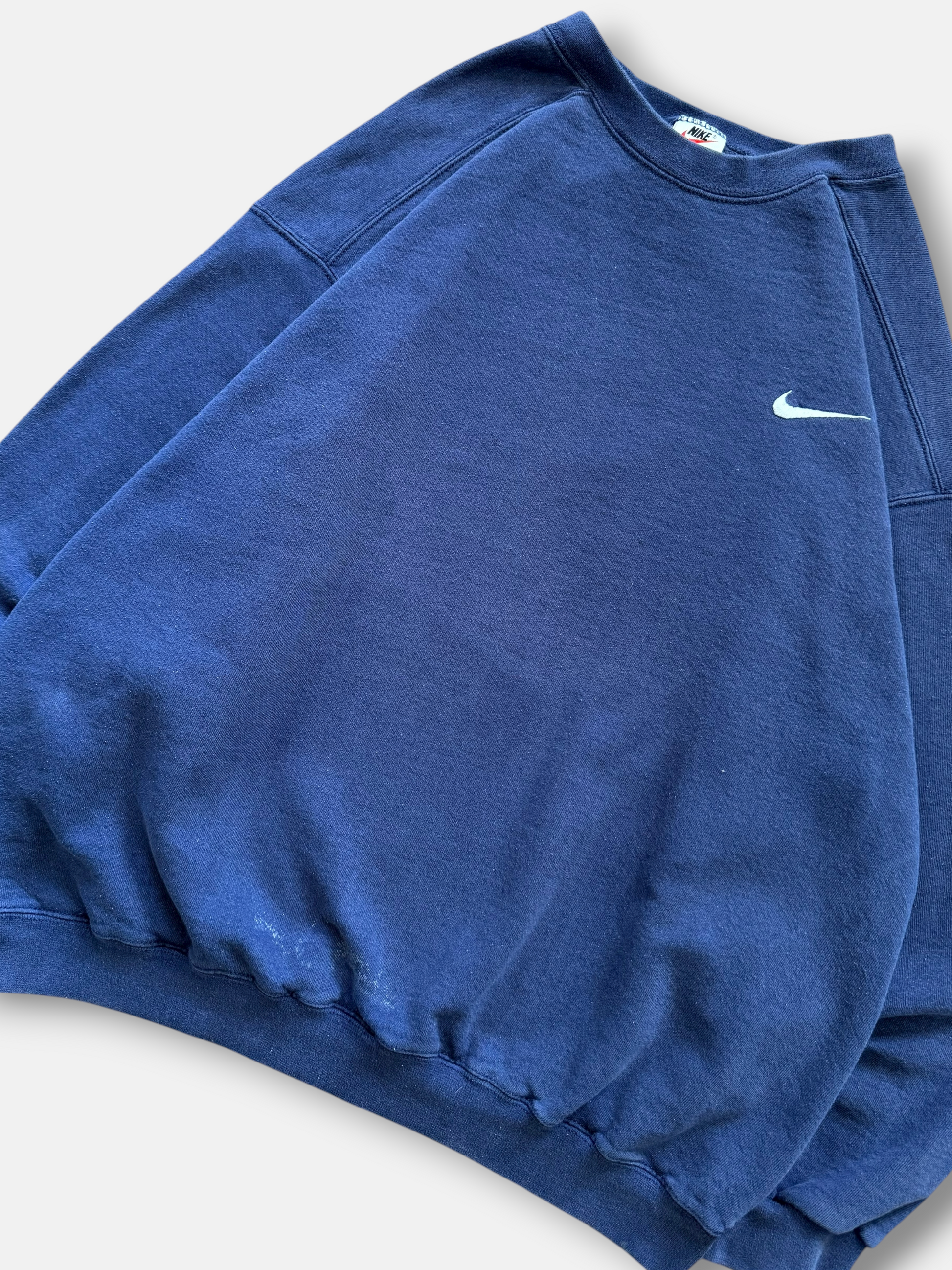 90s Nike Essential Sweatshirt (L)