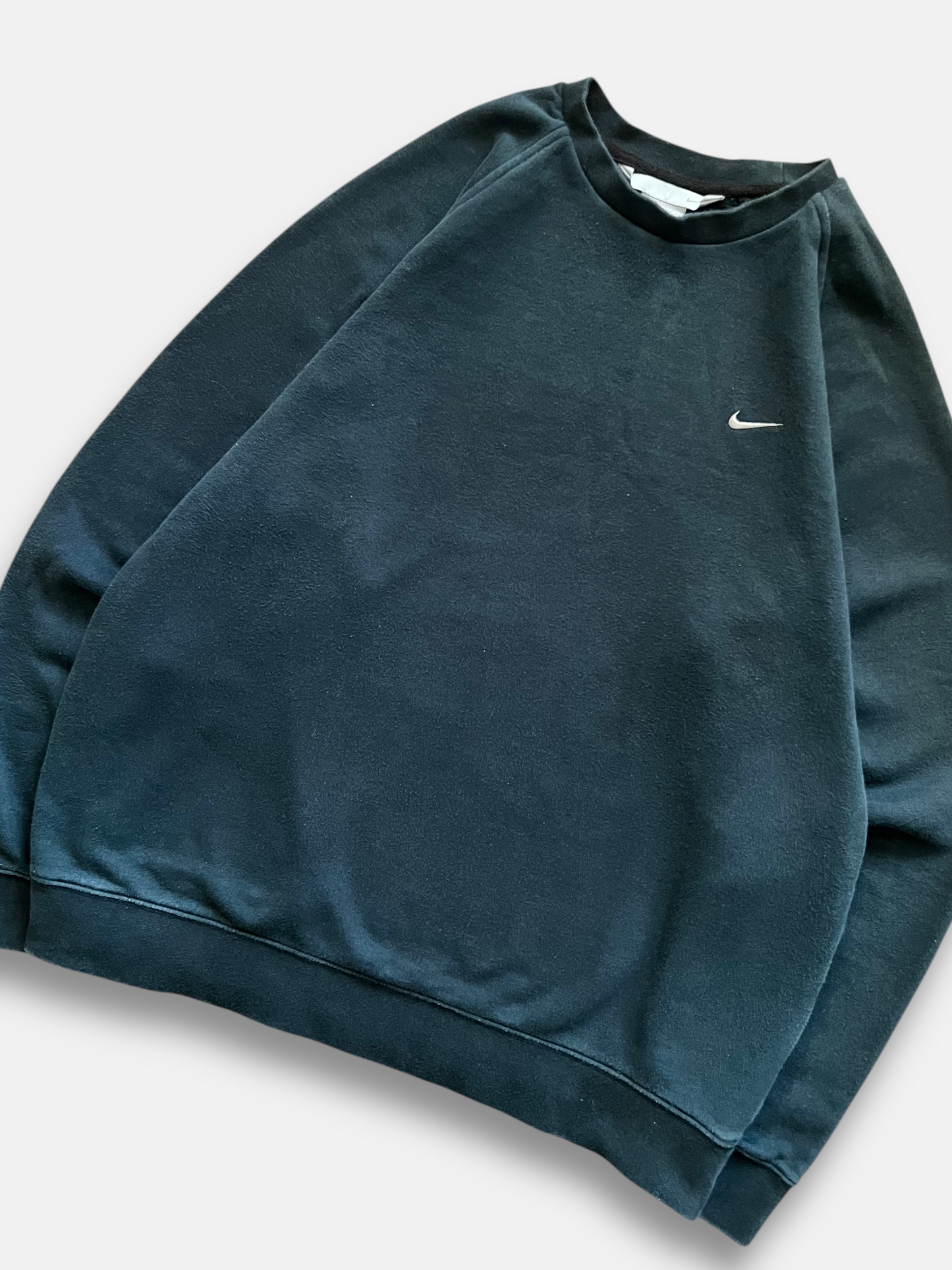 00s Nike Essential Sweatshirt (L)