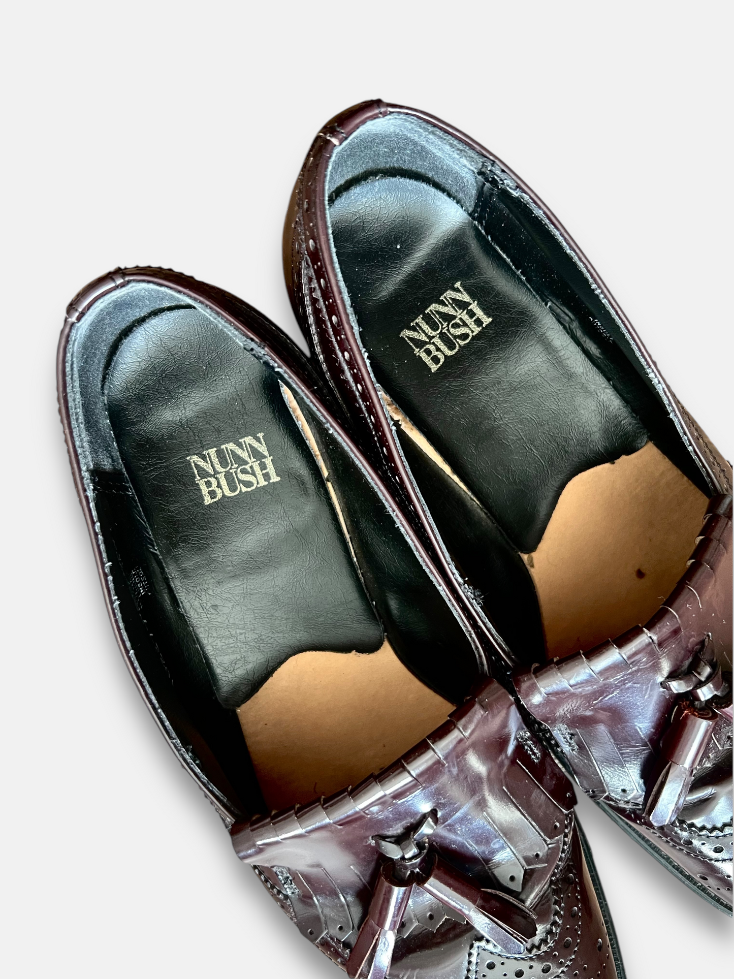 Nunn Bush Wingtip Tassle Loafers (9M)