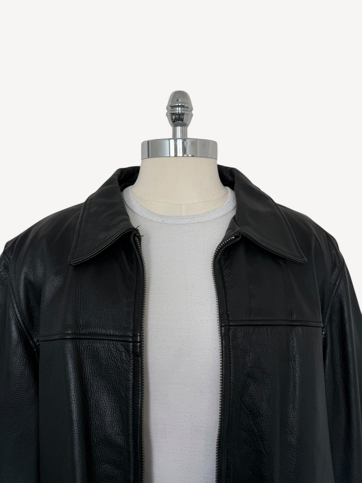 90s Wilson's Leather Bomber Jacket (XXL)