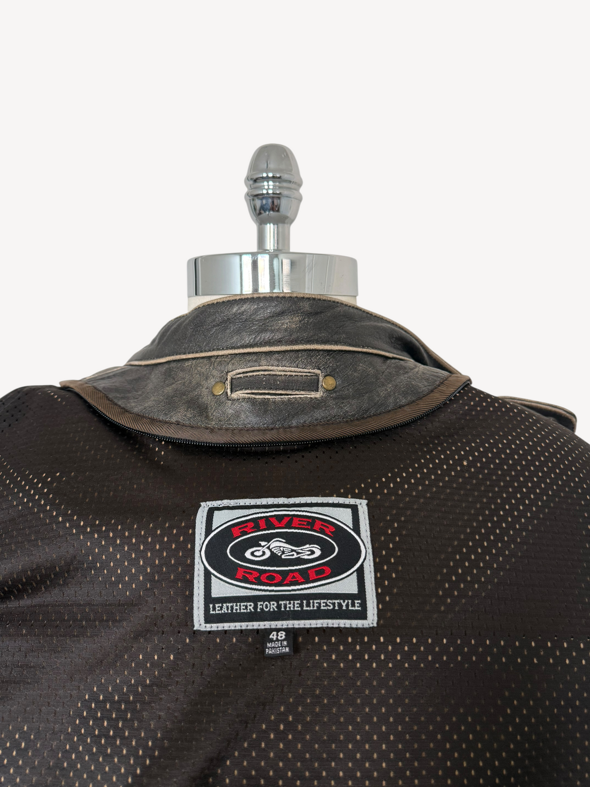 90s River Road Motorcycle Leather Jacket (XL)