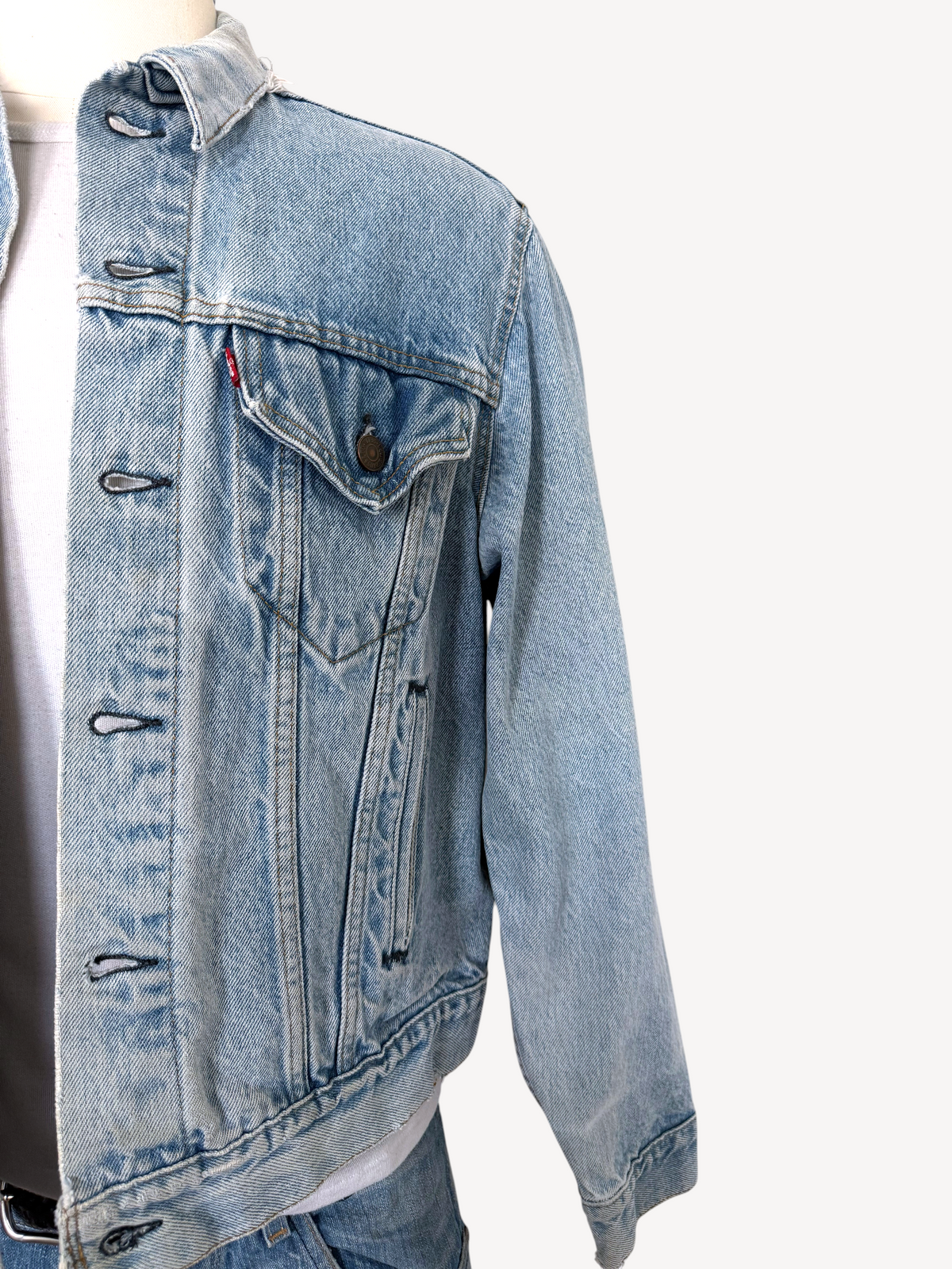 80s Levi's Type 3 Denim Trucker Jacket 70506-0217 (M)
