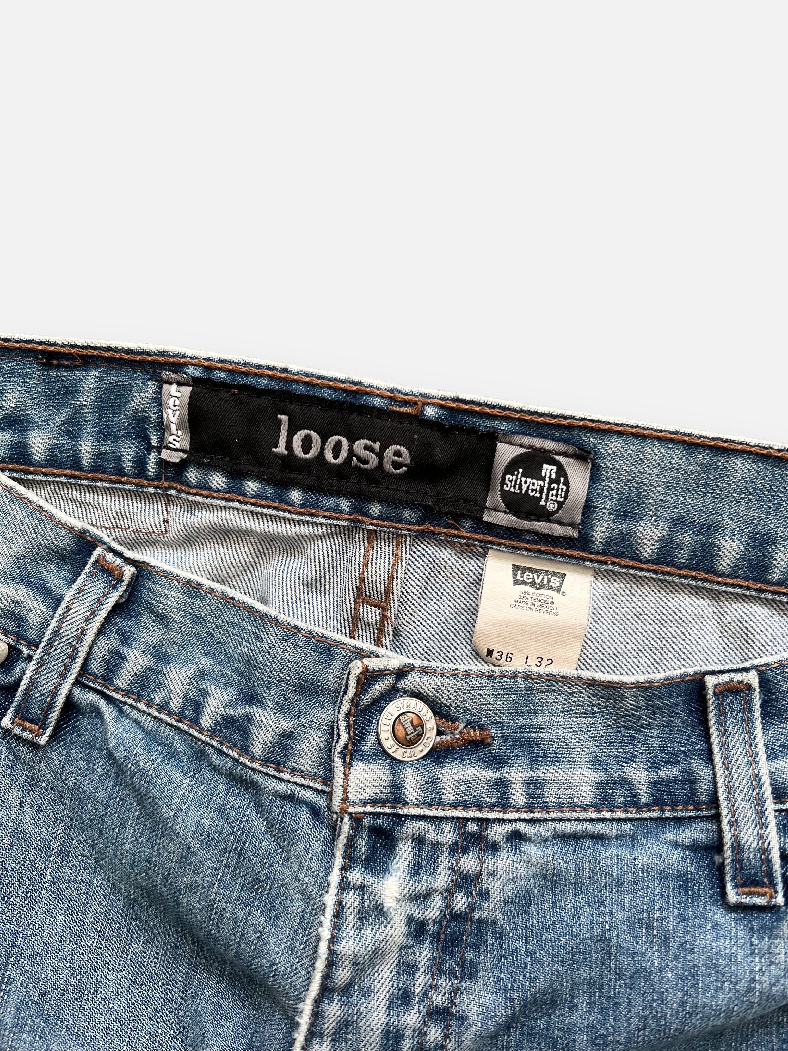 90s Levi's Silver Tab Loose (36x32)
