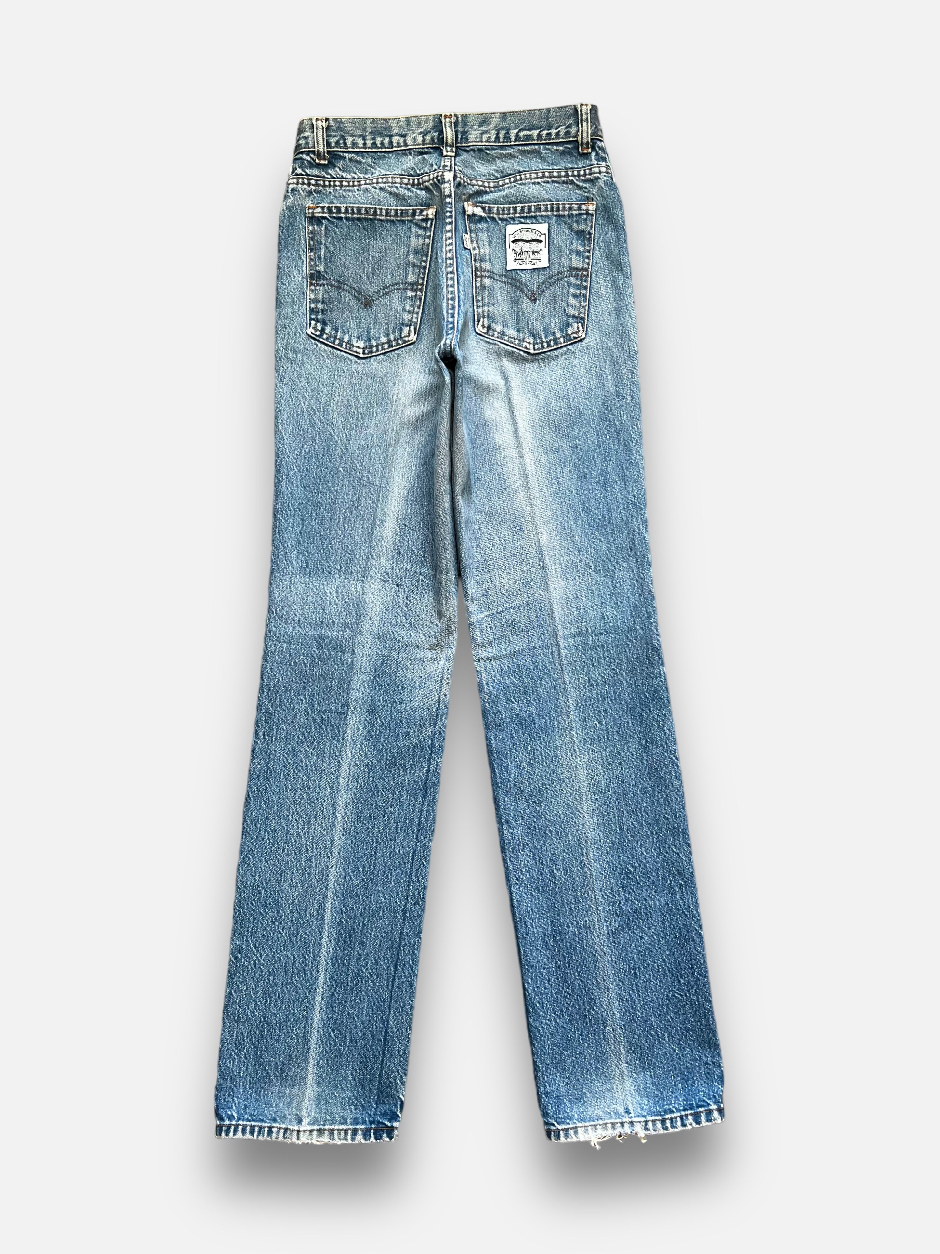 70s Levi's White Tab (28x34)