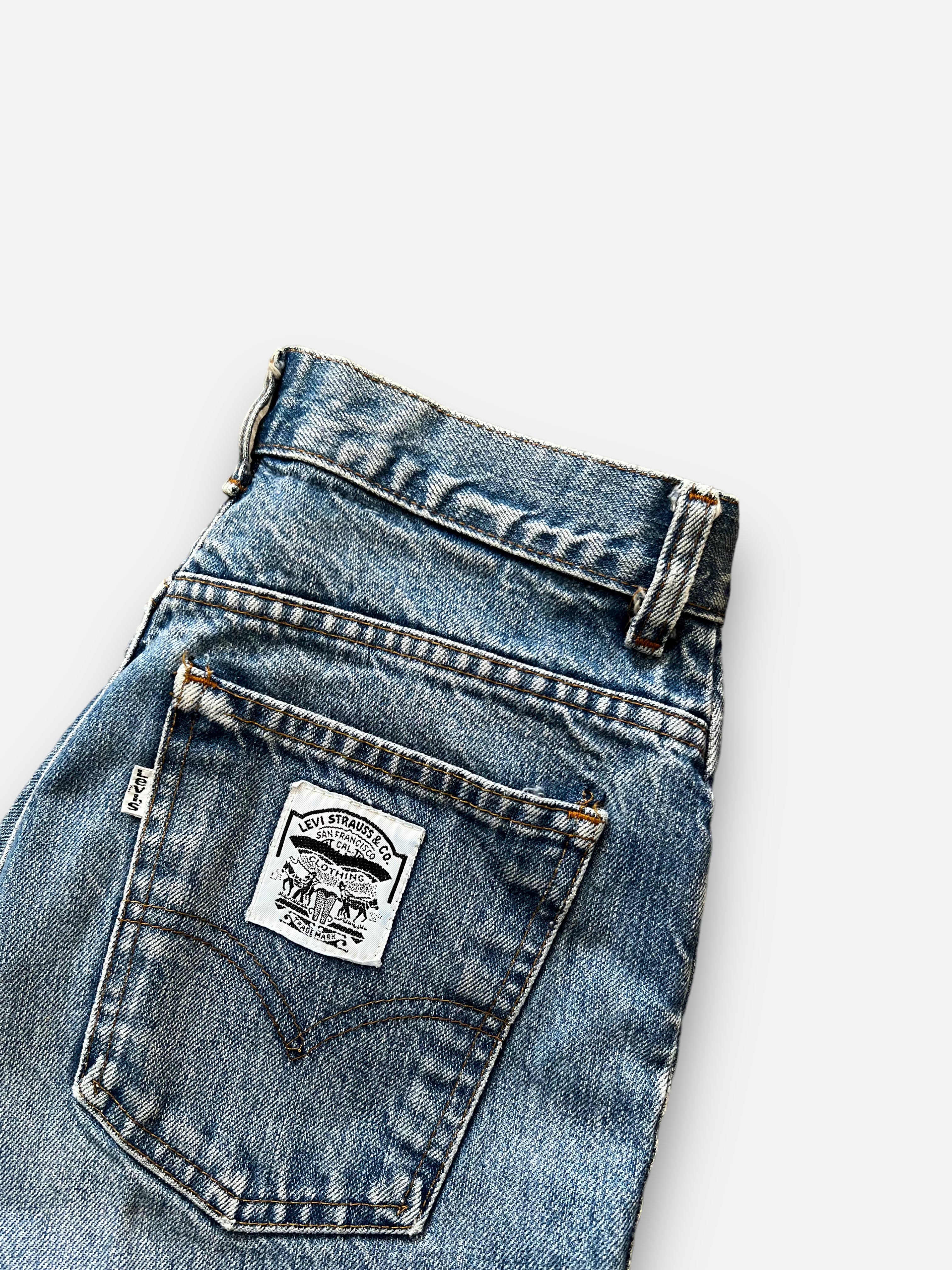 70s Levi's White Tab (28x34)