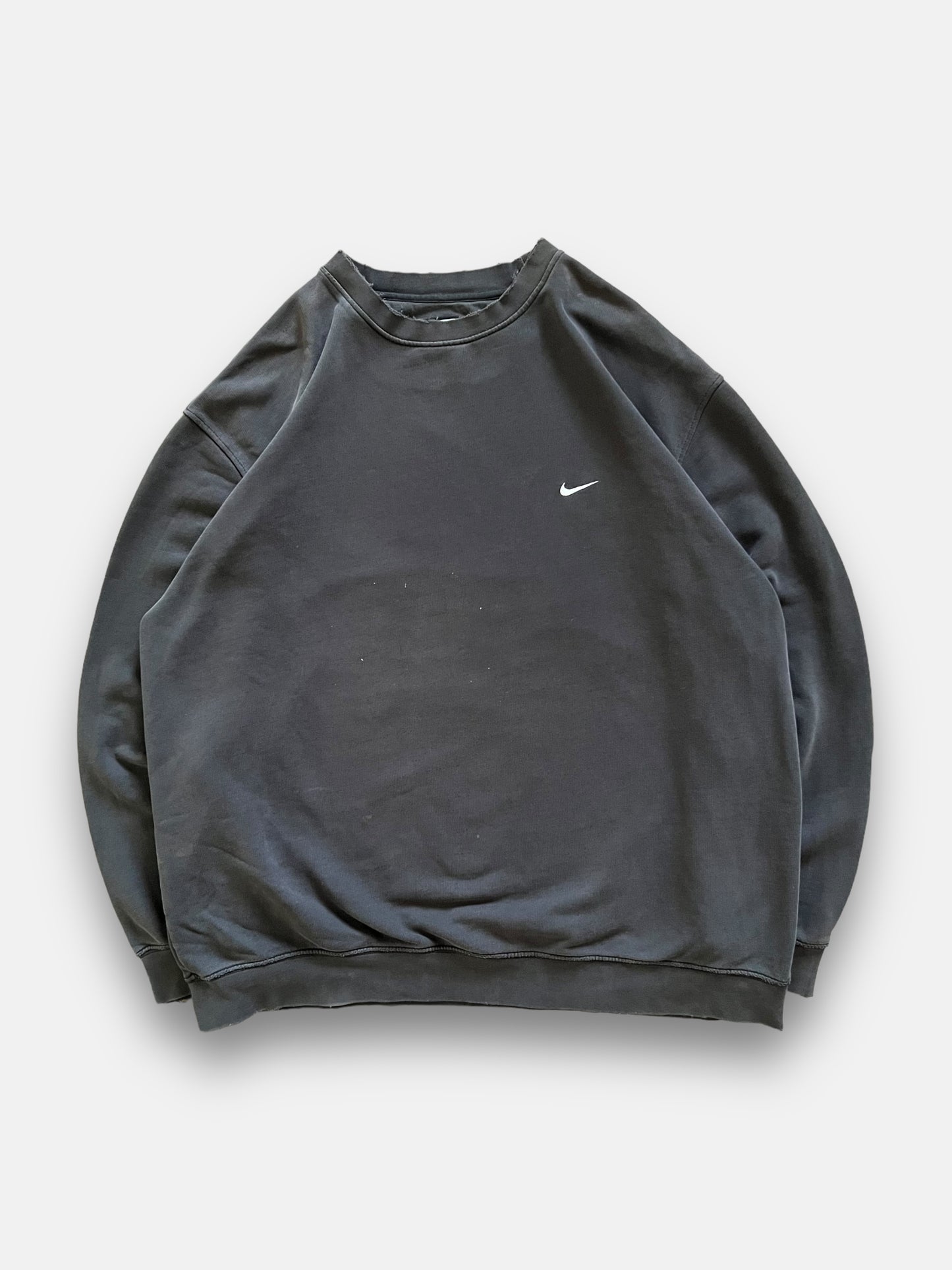 00s Essential Nike Sweatshirt (XXL)