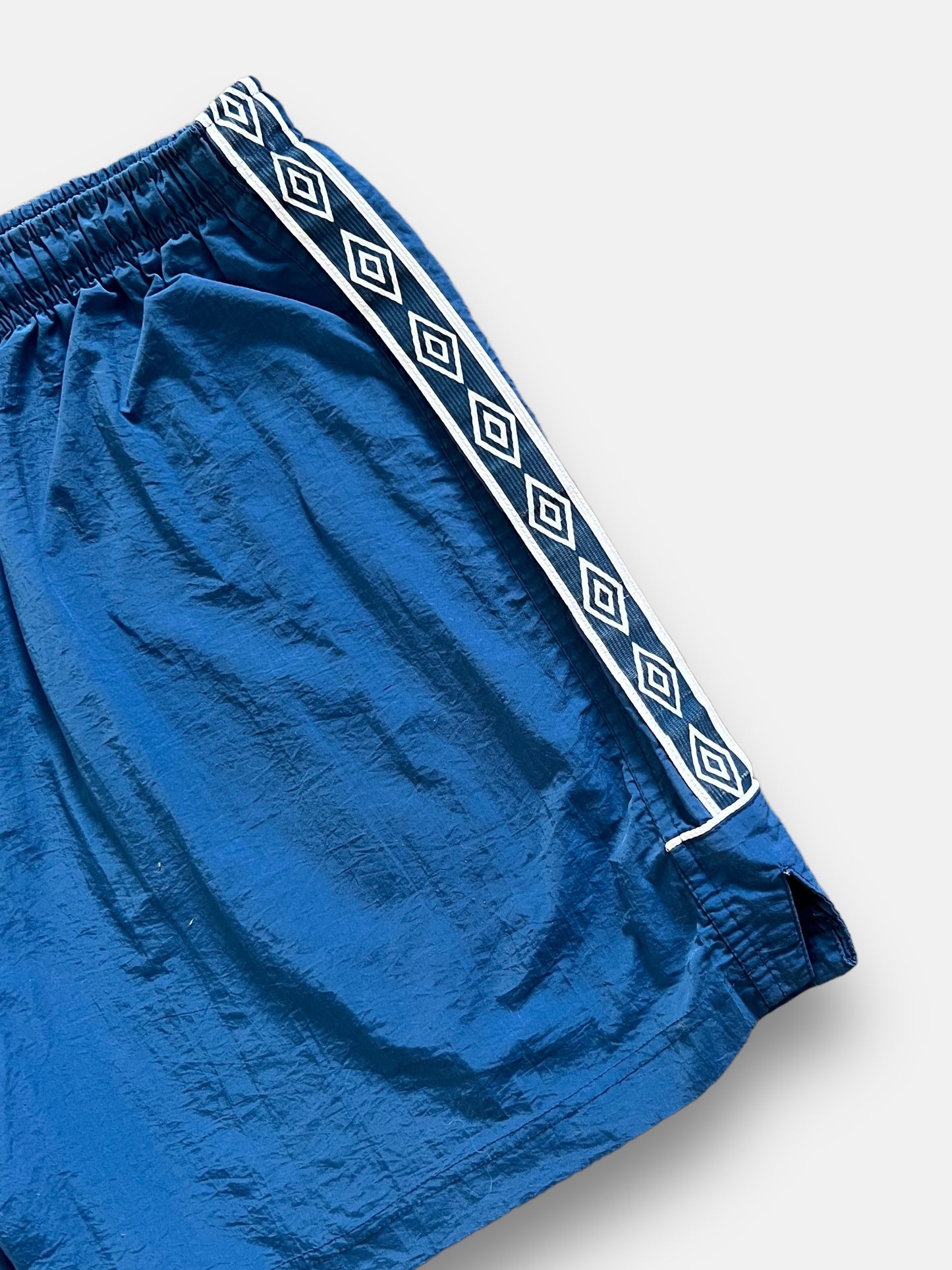 90s Umbro Shorts (M)