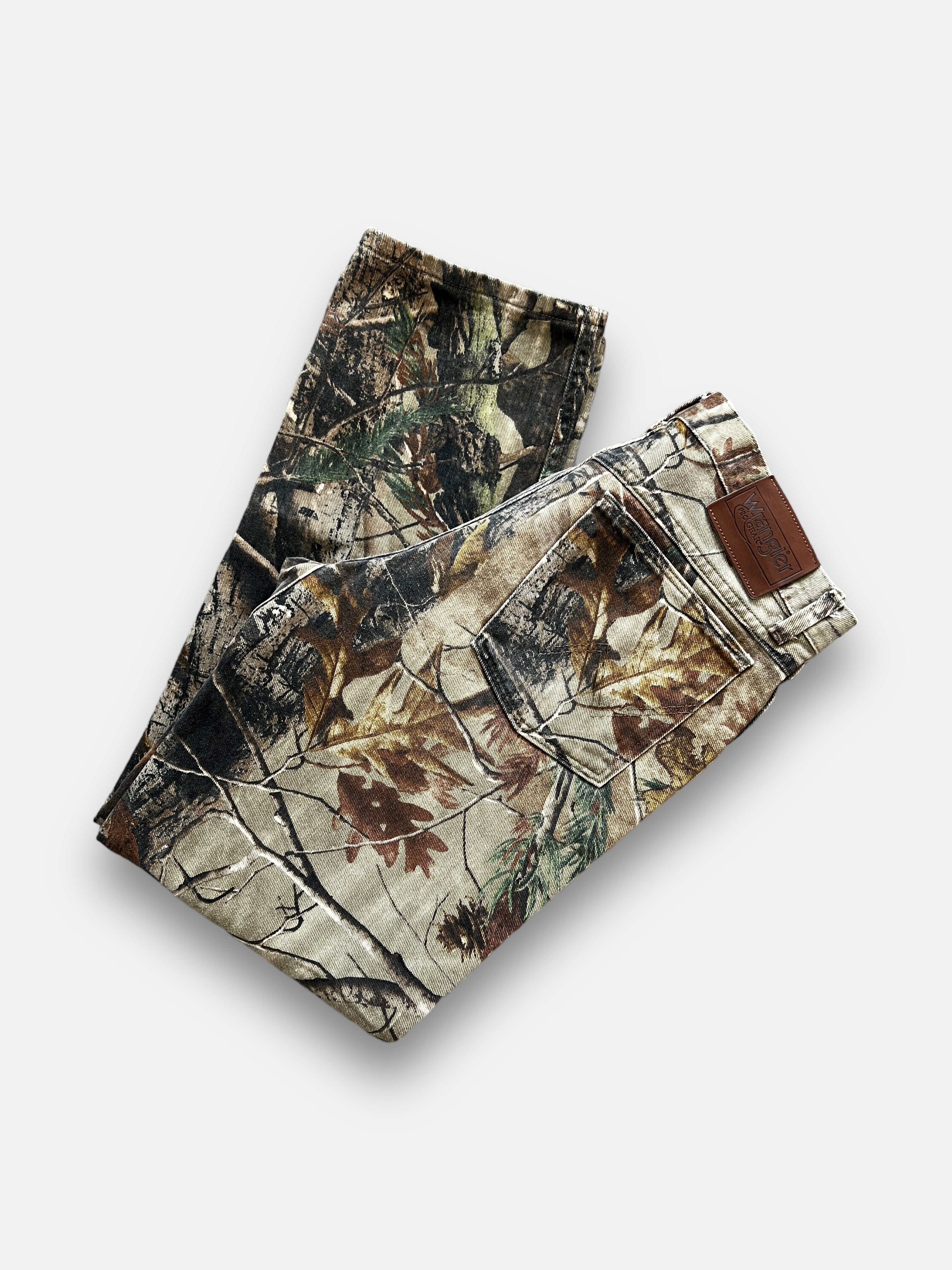 00s Wrangler Camo Pants (32x32)